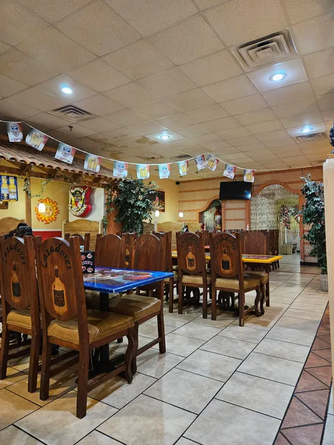 Cazadores Mexican food