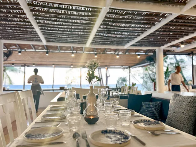 NDIIGO Beach Club Koh Tao