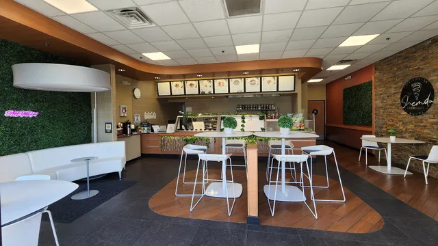 Shemda Crepes, Drinks & More