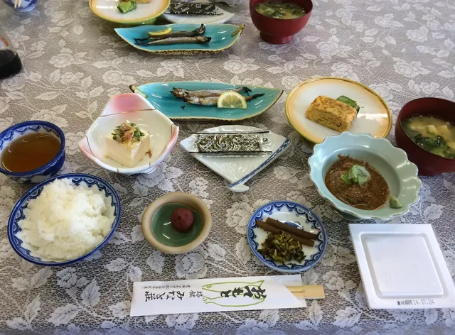 割烹旅館 みなと荘