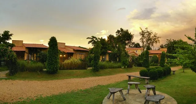 Villa Tuscany Country Resort