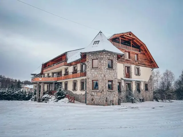 Orava Hotel