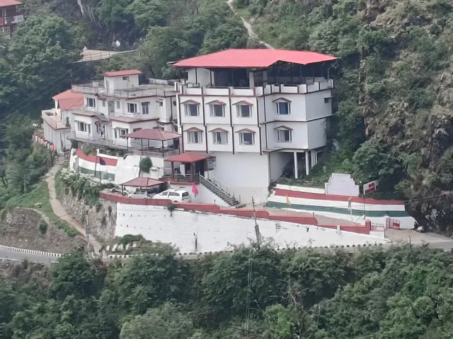 Hotel Mussoorie Inn