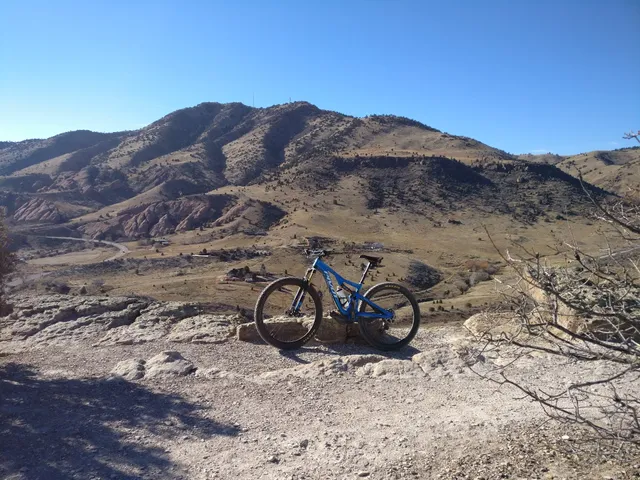 Dakota Ridge Trailhead