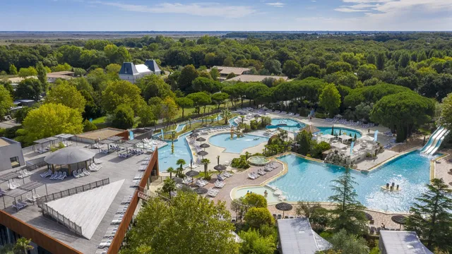 Sandaya Séquoia Parc – 5-Star Campsite