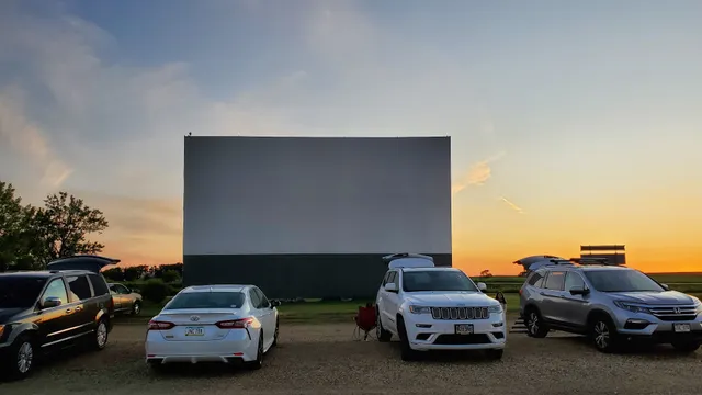 Superior 71 Drive In Theater