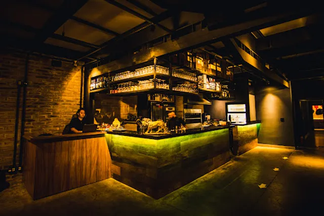 Lion Restaurante & Pizza Bar