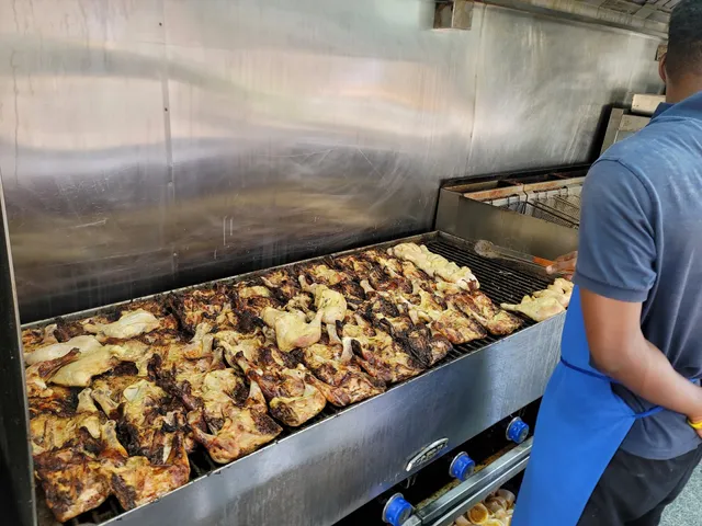 Paul's Unique Gourmet West Palm