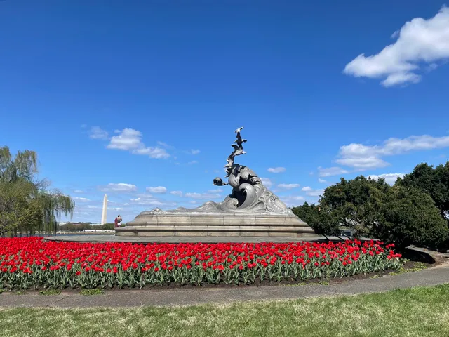 Navy and Marine Memorial