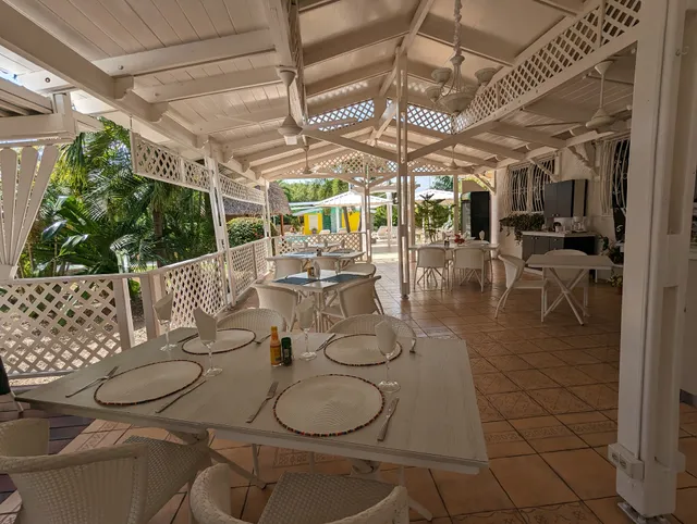 Hotel y Restaurante Casa Amarilla