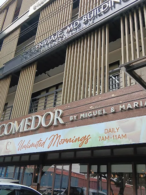 Comedor by Miguel and Maria