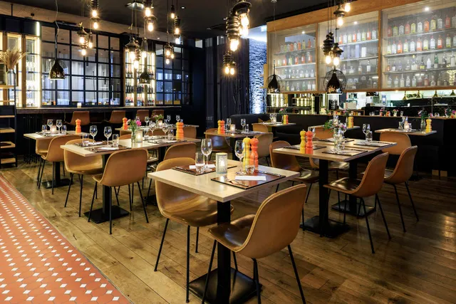 The Social Bar & Bistro Aviapolis