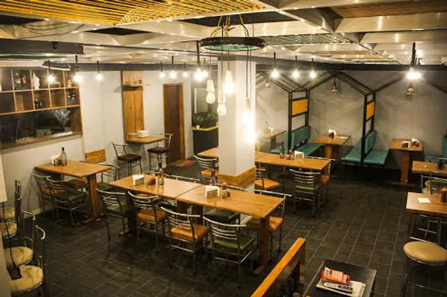 Pizzaholic Woodfire Pizza