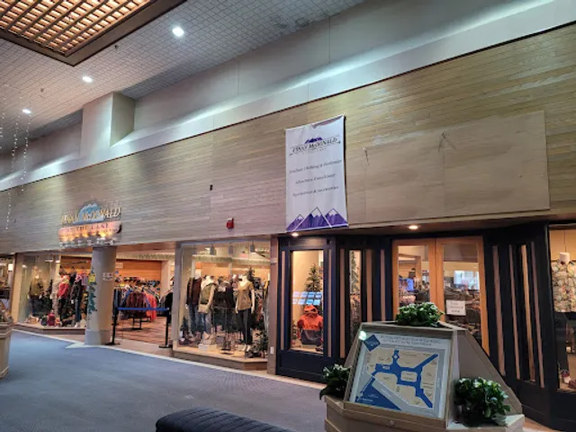 Mrs. Honeypeeps Sweetshop