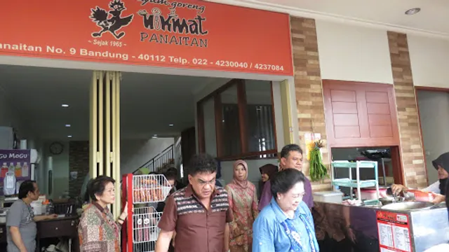 Ayam Goreng Nikmat Panaitan