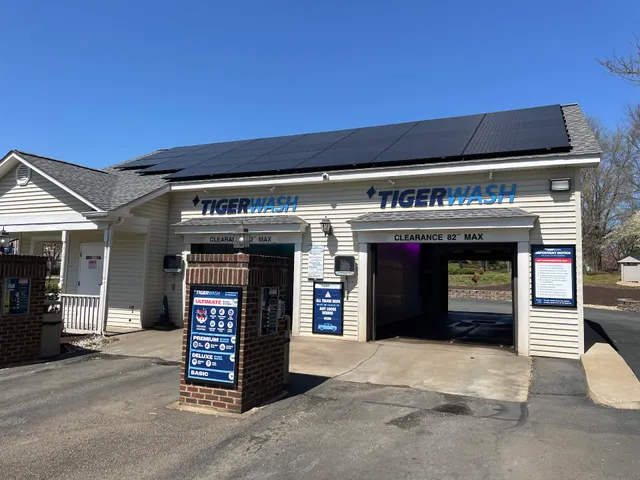 TigerWash - Forest Lakes In-Bay