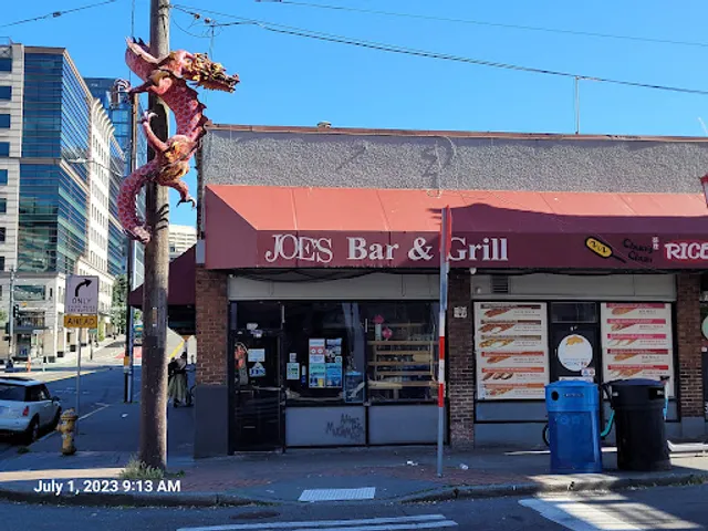 Joe's Bar & Grill