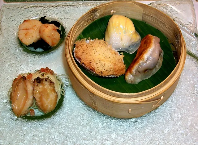 Crystal Jade Restaurant