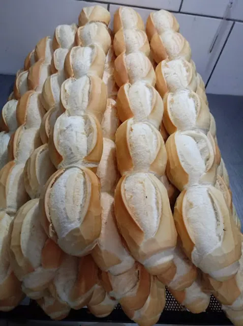 Panificadora e Confeitaria Doce Pão