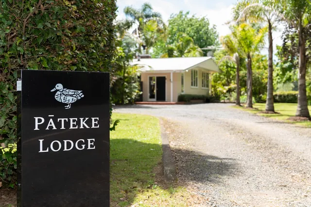 Pateke Lodge