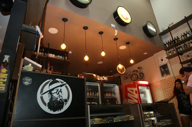 Big Joe Tabacaria Bar - Lagoa da Jansen