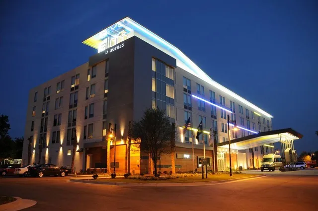 Aloft Charleston Airport & Convention Center