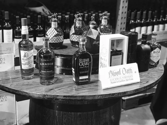 KH&H Liquors (LONG ISLAND CITY LIQUORS)