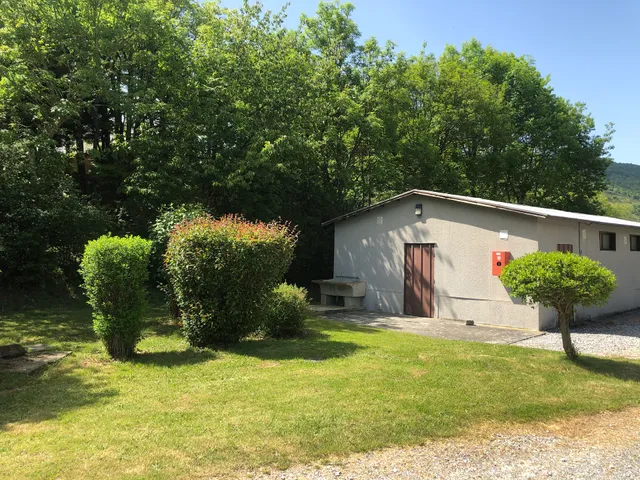 Aire Naturelle de Camping Gentils