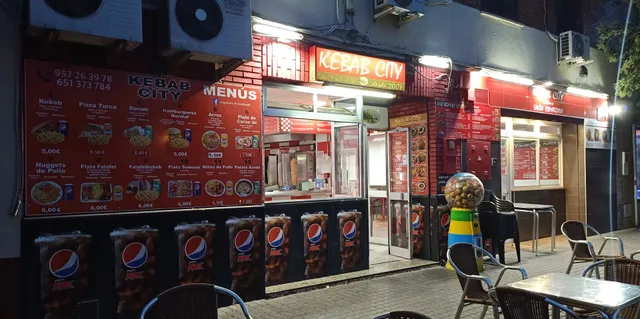 Restaurante Kebab City , Fatima.