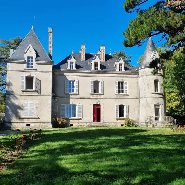 Château de Saint Etienne du Bois