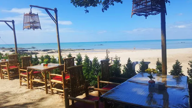 Pinky Beach at Pak Weep Restaurant & Bar