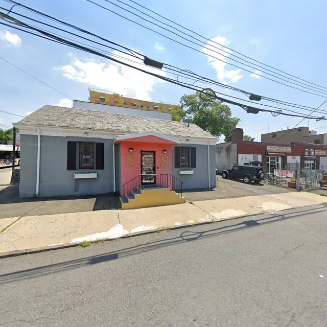 Paradise Taqueria and Birrieria