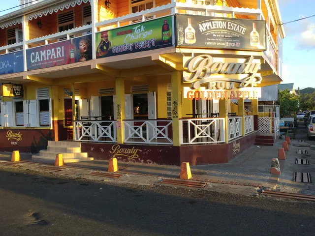 Golden Apple Restaurant