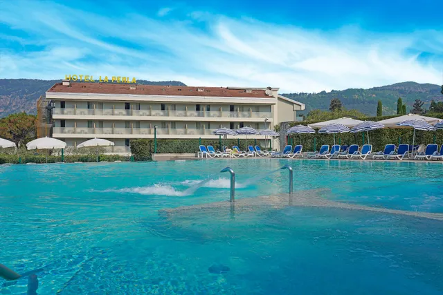 Hotel La Perla - Bike Hotel