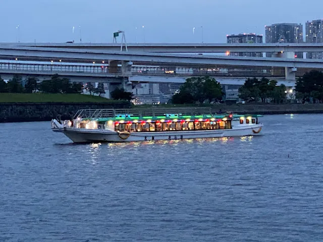 Tokyo Cruise Asakusa Pier