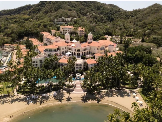 Grand Isla Navidad Golf & Spa Resort with Marina