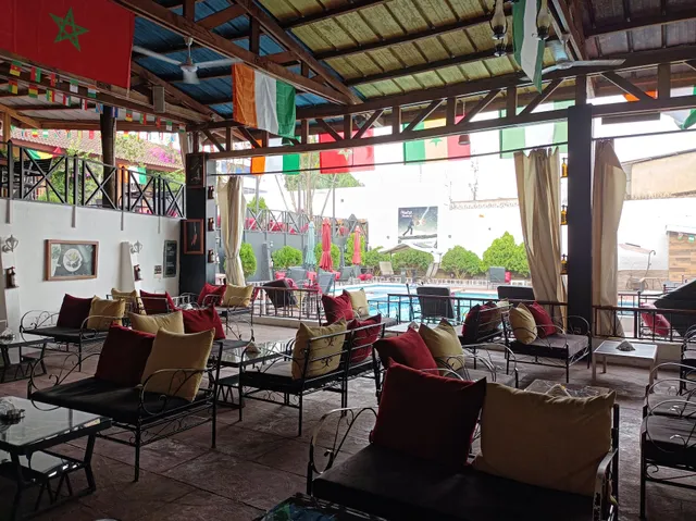 Mad 3.0 / Antika 2.0