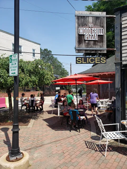 AJ's Wood Grill Pizza