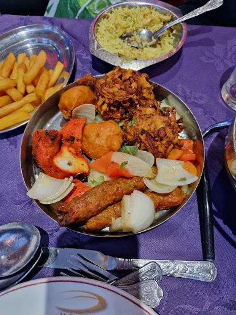 Mela Indian Restaurant & Takeaway Manchester