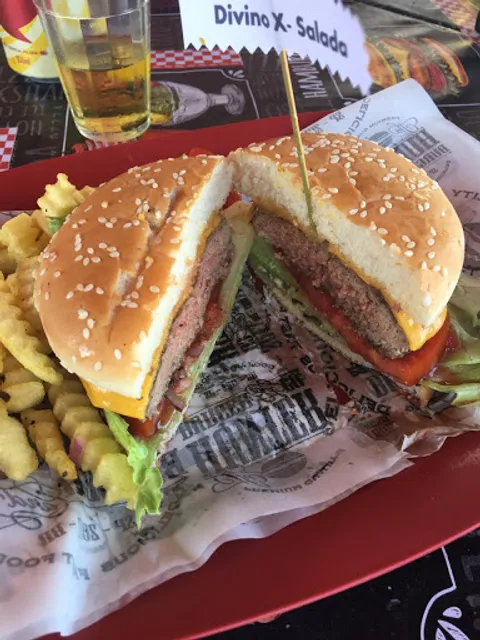 Na Garagem Hamburgueria