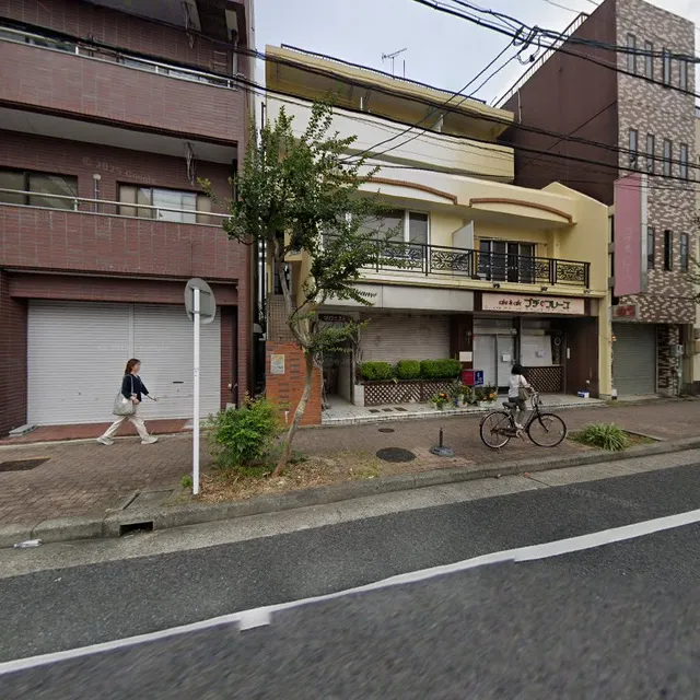 大曽根ゲストハウス ぷらっとほーむ