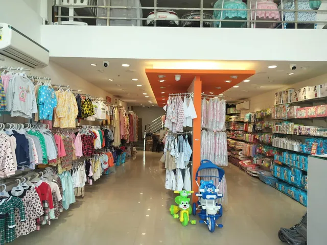 Me n Moms Baby Care & Kids Store in Hinjewadi, Pune
