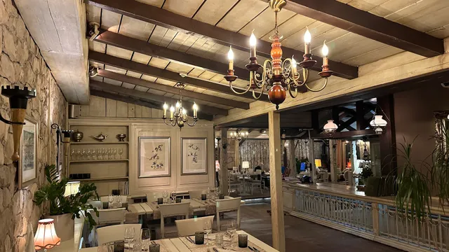 The Four Rooms of Mrs. Safija