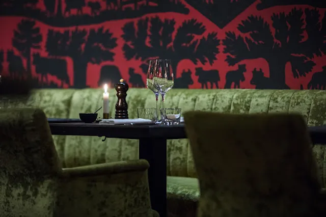 POYA restaurant & diling diling trattoria bar