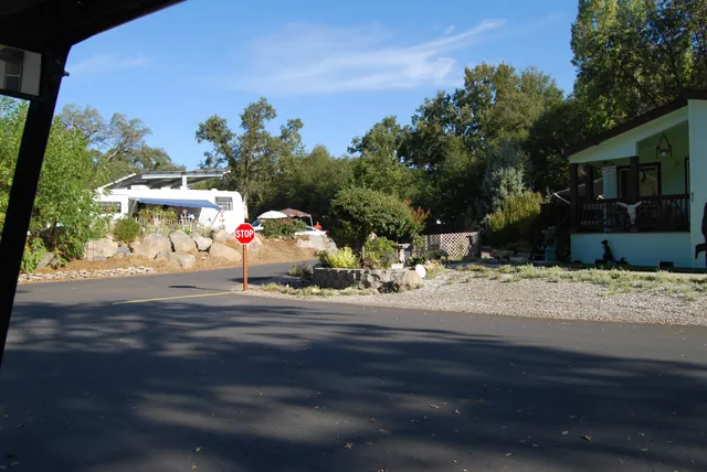 Golden Sierra Estates