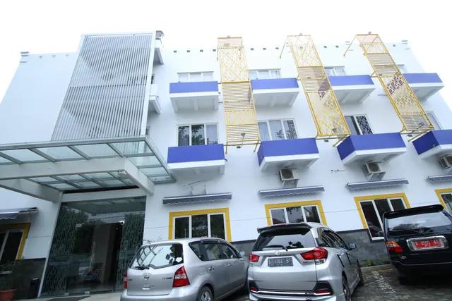 Hotel Dewanti
