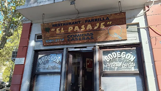 El Pasaje Restaurant