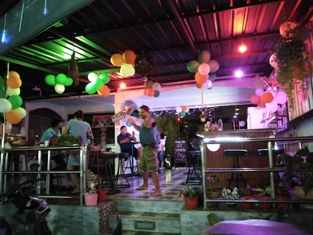 Friends Bar @Rawai