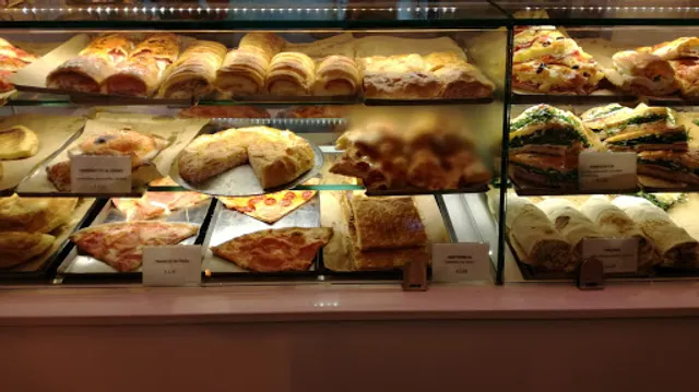 Un girotondo di pizza