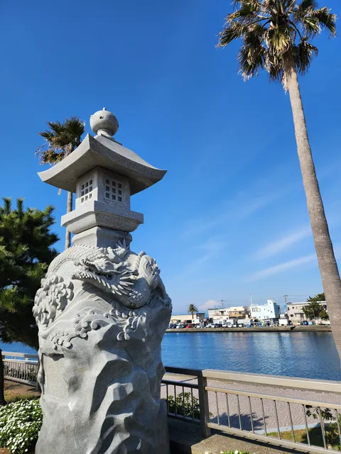 Enoshima Shrine Enshrinement Commemorative Dragon Lanterns